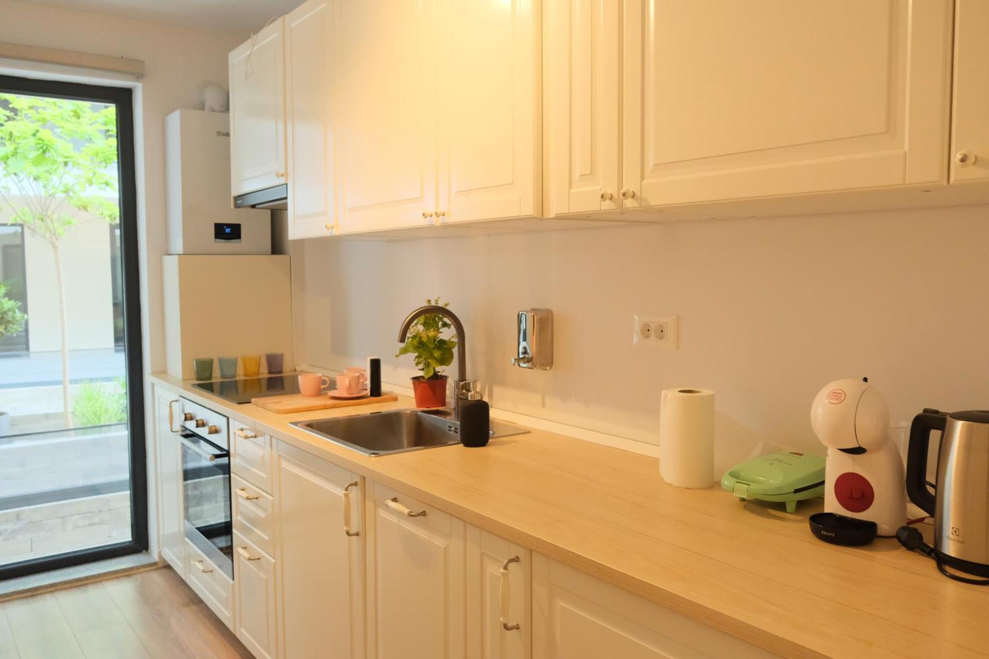 Bucharest Booking Apartments-Self Check-In ภายนอก รูปภาพ