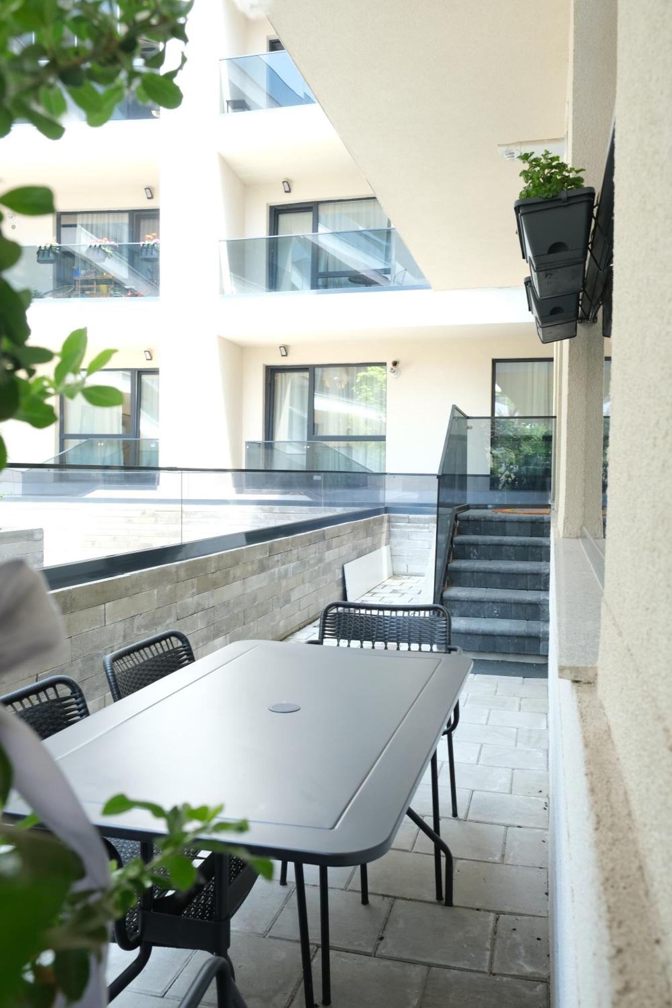 Bucharest Booking Apartments-Self Check-In ภายนอก รูปภาพ