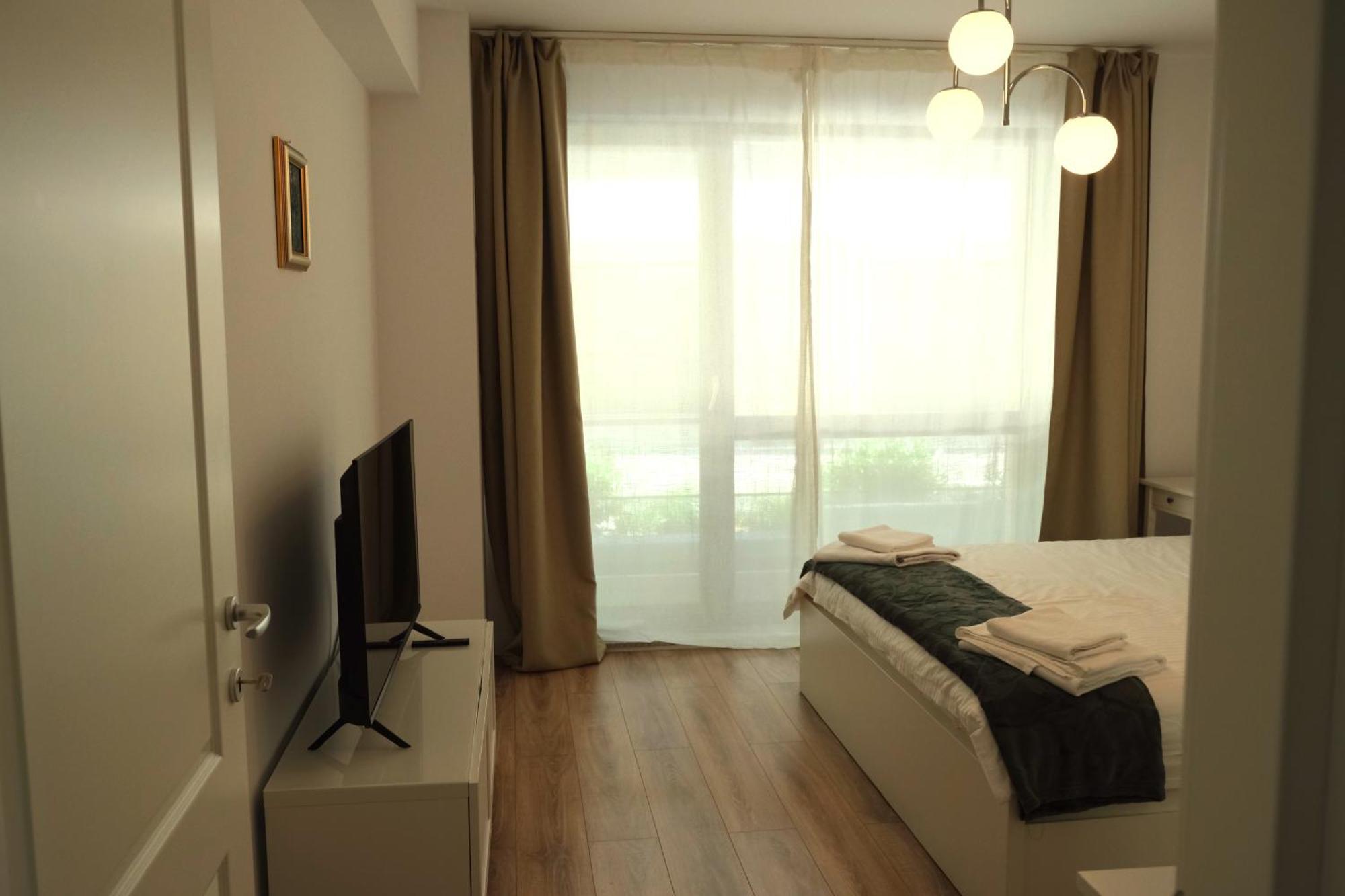 Bucharest Booking Apartments-Self Check-In ภายนอก รูปภาพ